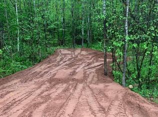 7137 S Oakland Rd, Superior, WI 54880