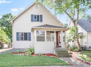 213 N Thompson St, Jackson, MI 49202
