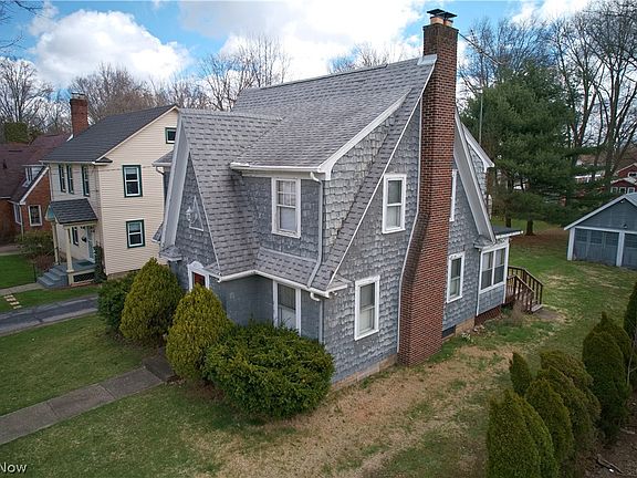 2nd image of 245 Oakgrove St