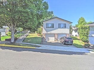 1367 NW Riverview Ave, Gresham, OR 97030