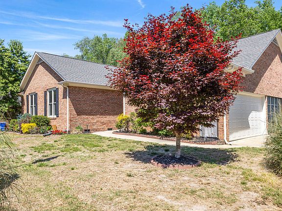 2nd image of 929 Old Baron Dr