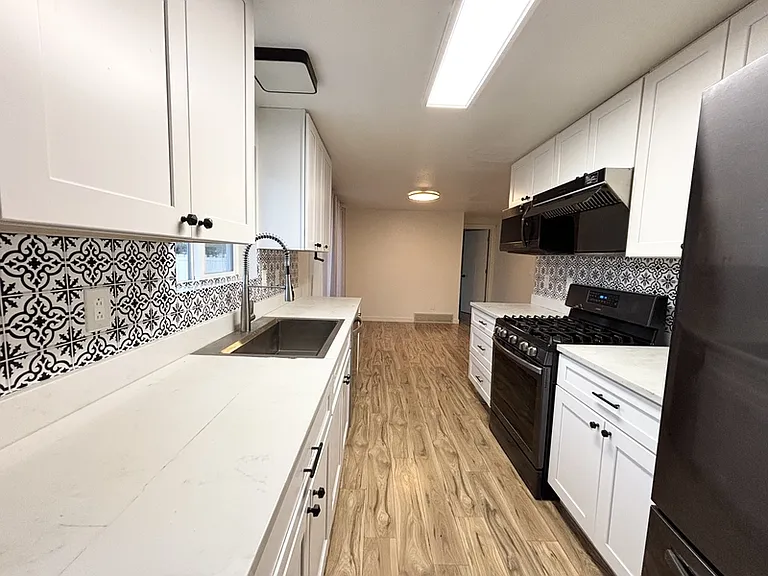 11299 S Woodhill Dr — Photo 10
