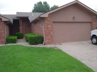 405 E Jewett Pl, Springfield, MO 65807