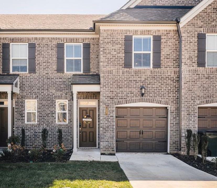 1st image of 425 Deveron Dr