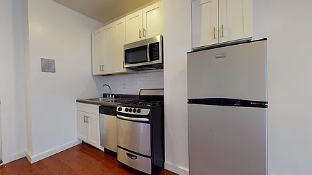 Rented by Bond New York