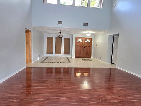 4th image of 13616 NORTHUMBERLAND Circle