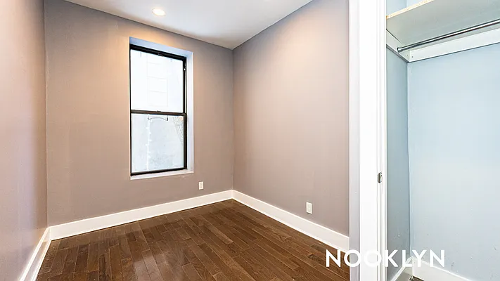 Rented by Nooklyn NYC LLC | media 8