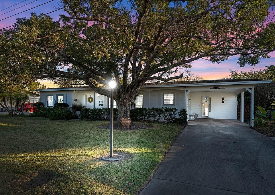1st image of 1326 Evangeline Ave