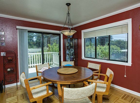 4th image of 369 Zamora Dr