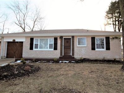 401 Thomas Ave, Saint Charles, MO, 63301