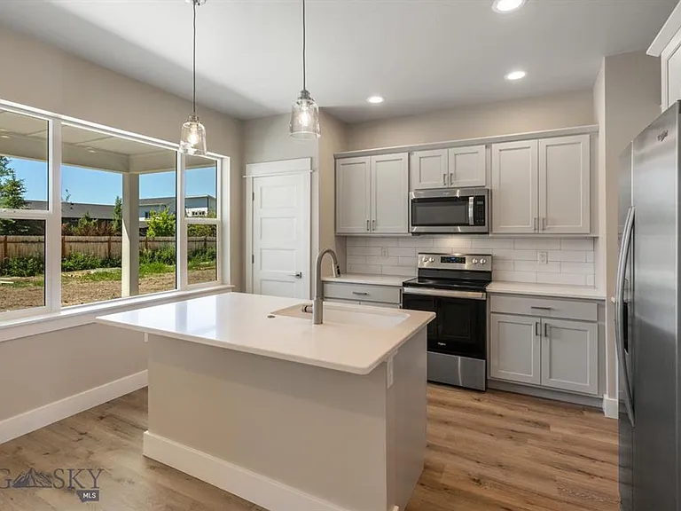349 Meriwether Ave — Photo 3