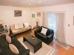 703 Maplecrest Rd, Edison, NJ 08820