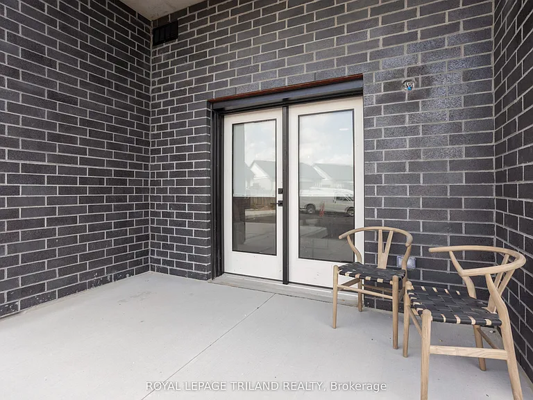 33318 Richmond St #101 — Photo 2