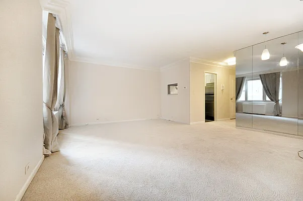 Rented by Keller Williams NYC | media 14