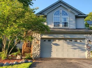 2701 Court Ln S, Howell, MI 48843