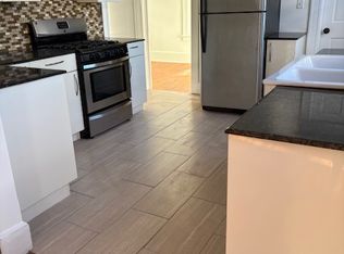 745 Warren St FLOOR 3, Hudson, NY 12534