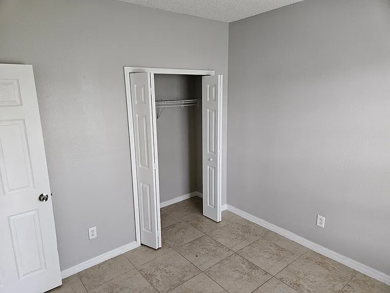1335 Knollwood Dr — Photo 34