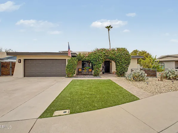 2064 S NOCHE DE PAZ Street, Mesa, AZ 85202