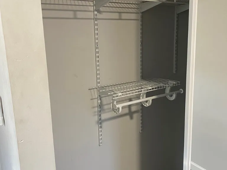 438 Main St #8 — Photo 3
