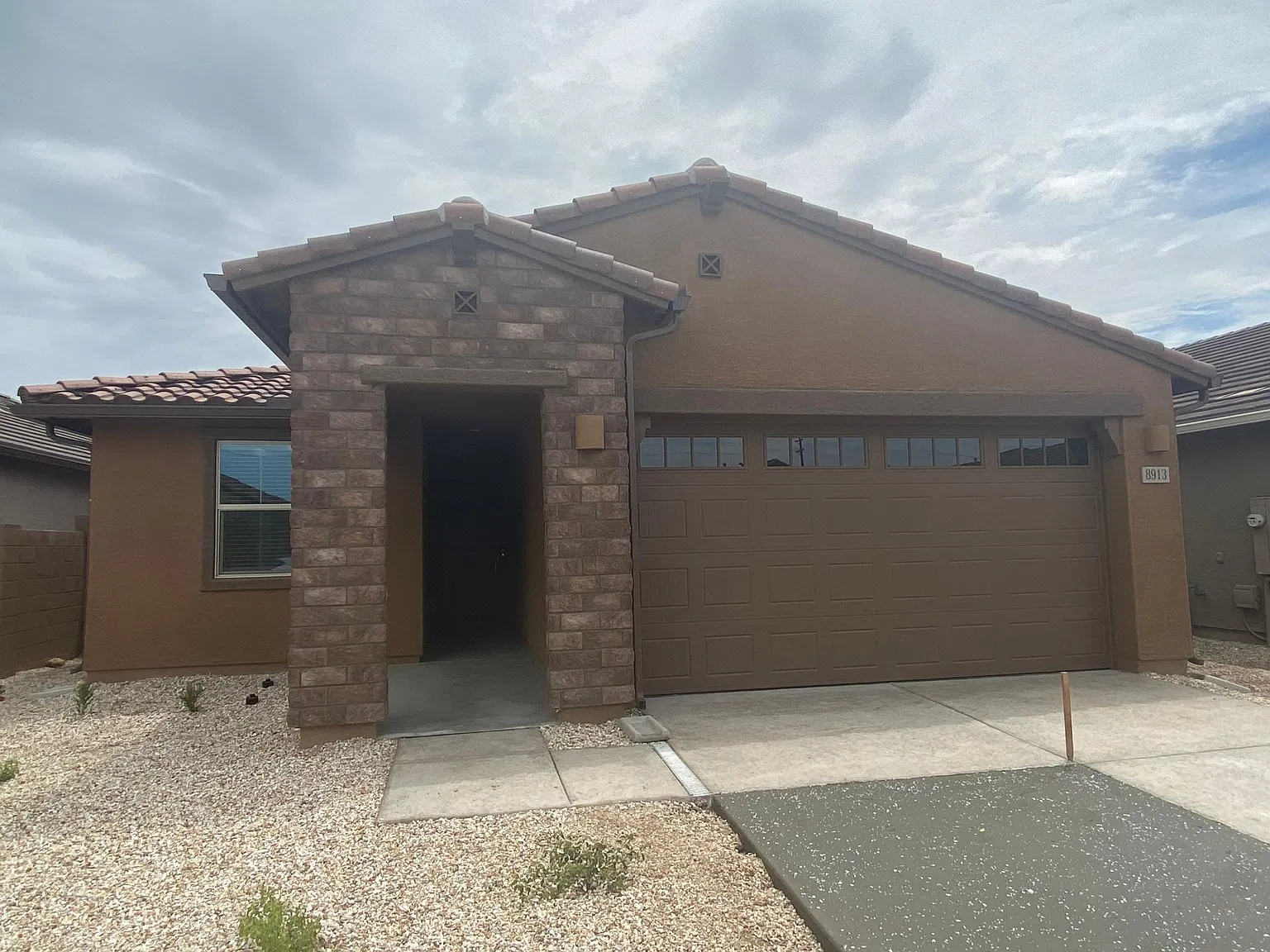 3 bed, 1400 sqft, $2,295 — Photo 1