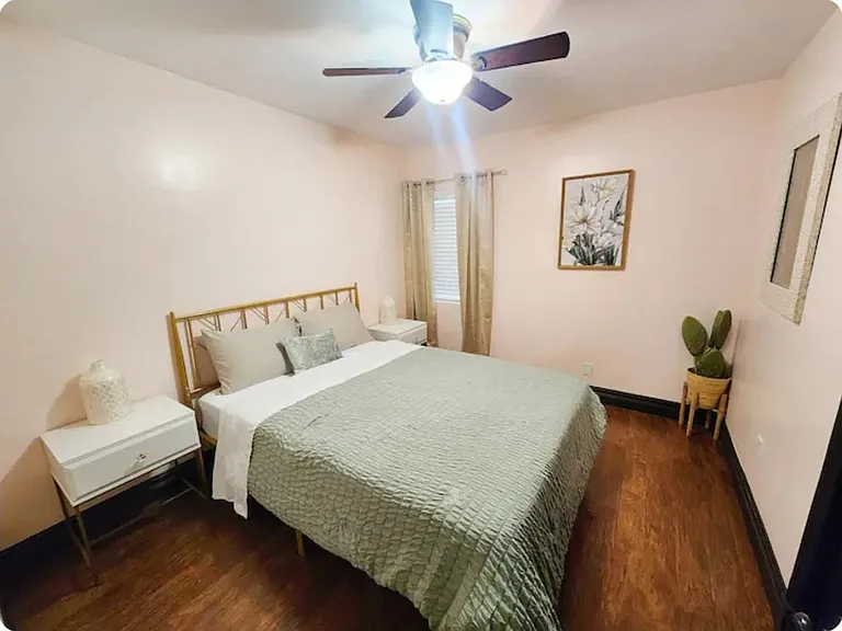 2812 Avalon Ave — Photo 5