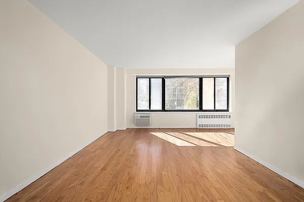 Rented by Douglas Elliman | media 9