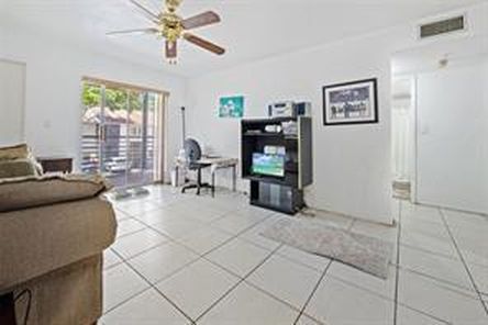 504 Gardens Drive #203, photo 8