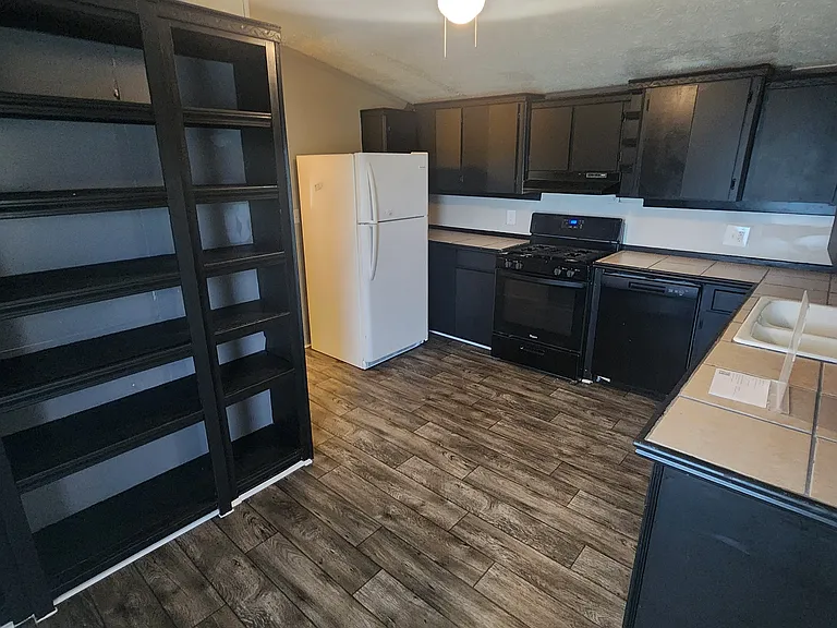 2900 N Union St #57 — Photo 4
