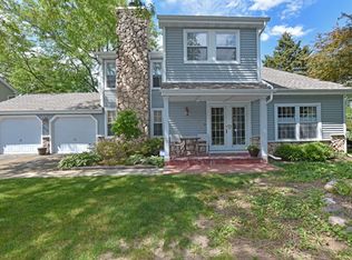 639 Dordan Ct, Gurnee, IL 60031