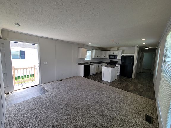 3rd image of 38000 Le Chateau Blvd #156