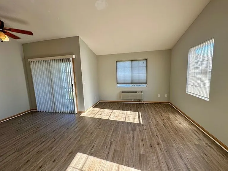 146 Bertram Dr #I — Photo 3