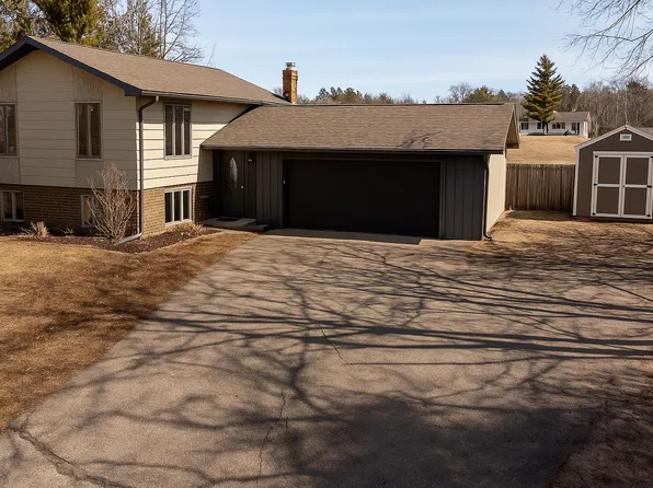 607 4th St S, Walker, MN 56484