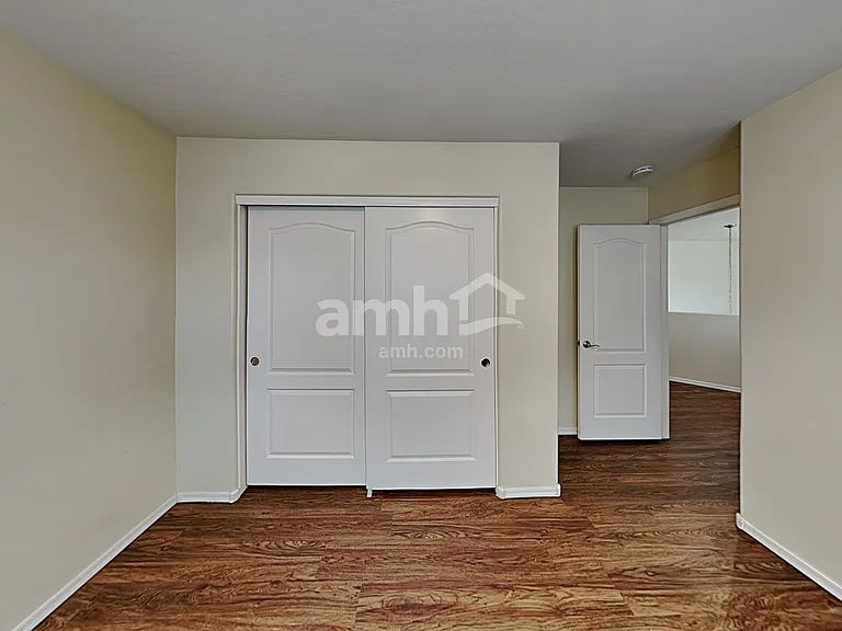 9817 E Escondido Ave — Photo 16