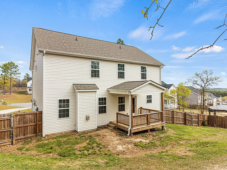216 Bunting Dr — Photo 36