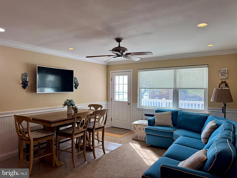 9300 Atlantic Ave #204 — Photo 10