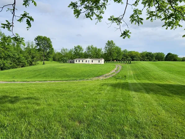 9859 E Us Highway 40, Greenfield, IN 46140