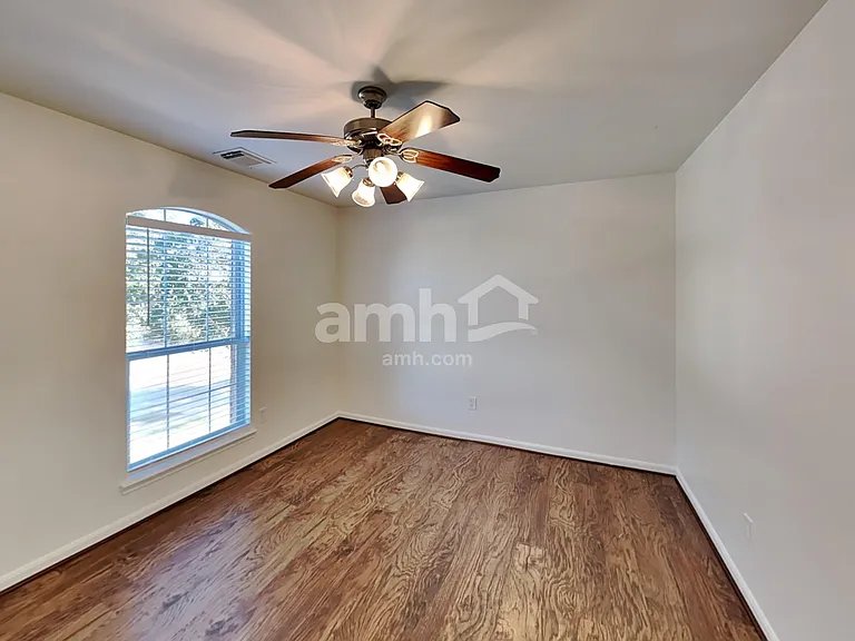 21927 Saragosa Pond Ln — Photo 16