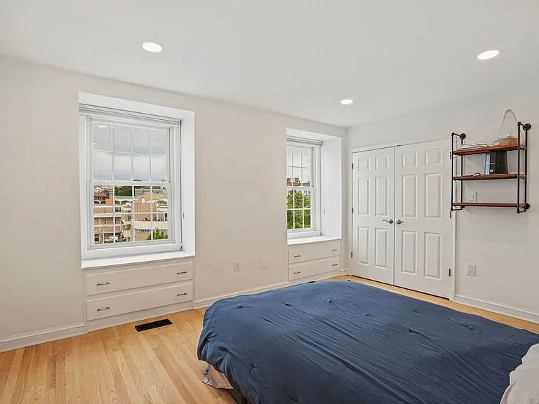 1654 Beekman Pl NW #A — Photo 27