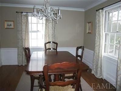 5th image of 28 Highland Ave