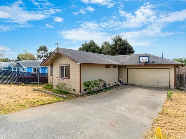 2260 Thiel Ave, McKinleyville, CA 95519
