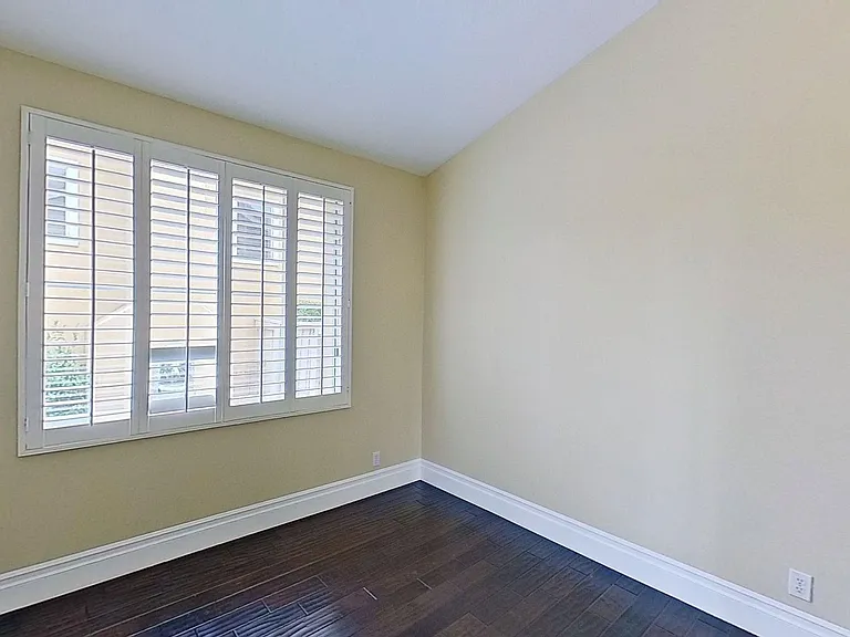 2581 W Ardenwood Ct — Photo 14