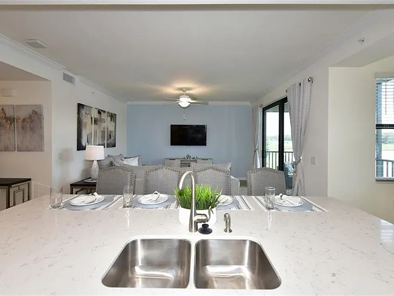 17520 Gawthrop Dr #203 — Photo 16