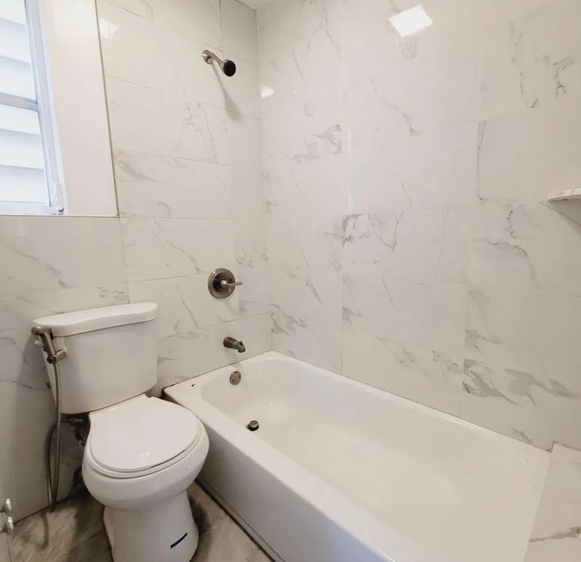 3 bed, 1000 sqft, $2,500 — Photo 1