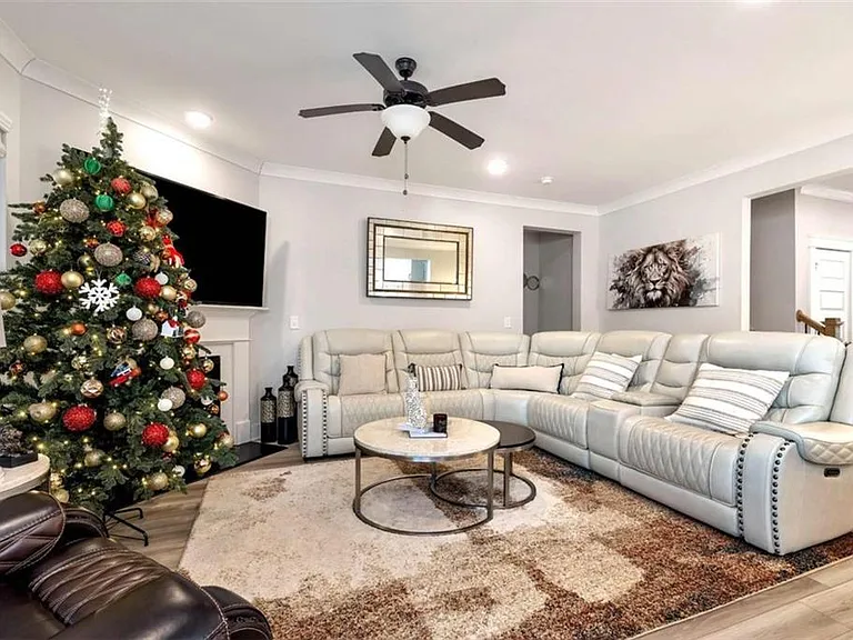 6968 Manchester Dr — Photo 34