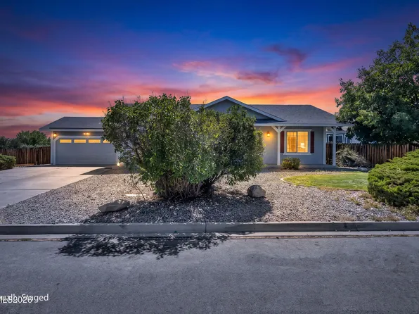 345 Nicole Dr, Sparks, NV 89436