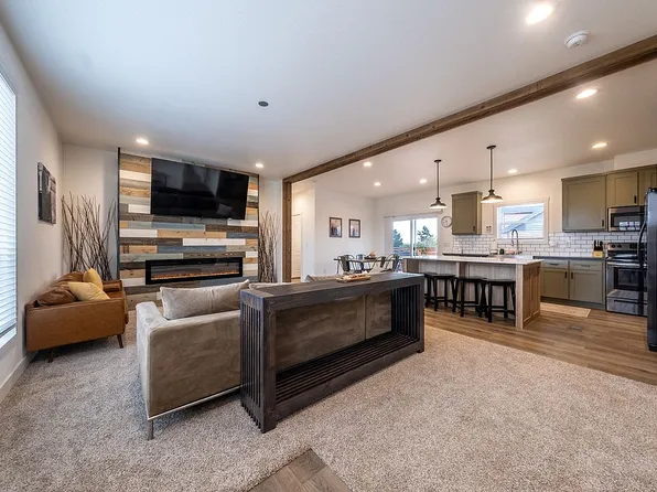 523 W Vance Dr, Kanab, UT 84741