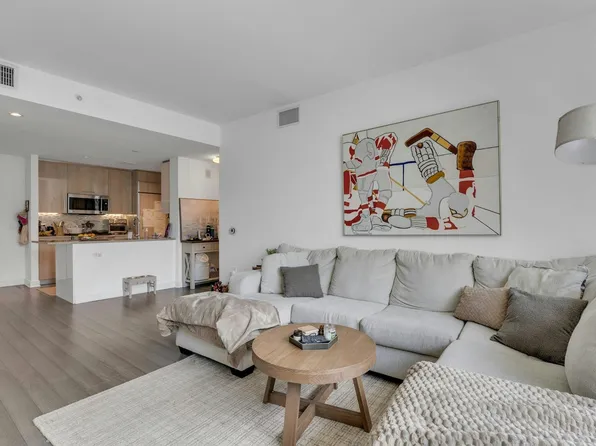 1200 Avenue At Port Imperial image 7 of 20