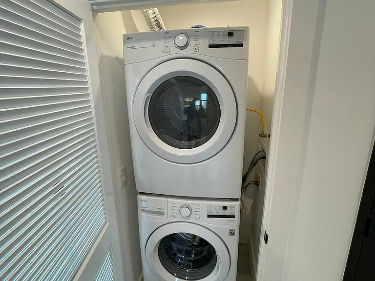 928 S Catalina St #401 — Photo 7