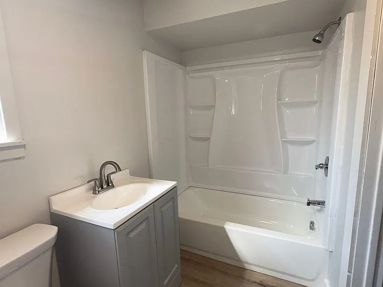 129 Dunbar Ave — Photo 22