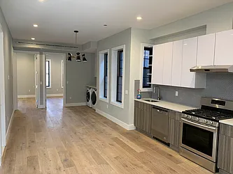 Rented by Hudson Exclusive